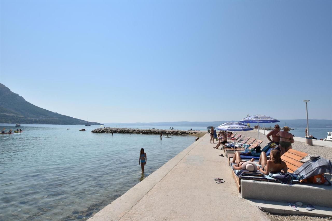 Apartments Antonija Omiš Екстериор снимка